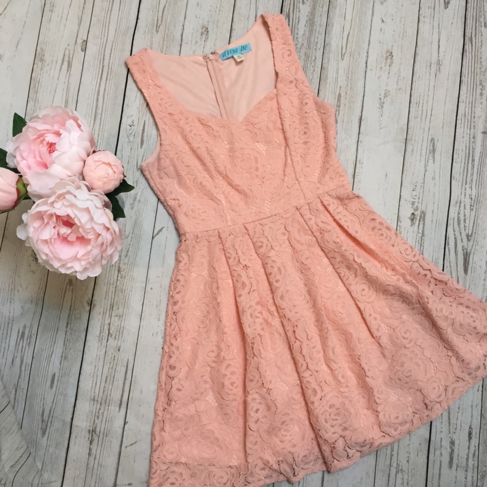 Sweet Neckline Pink Lace Dress